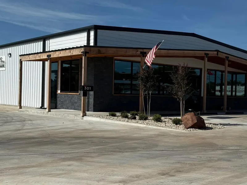 Local flooring retailer in Cleburne, TX
